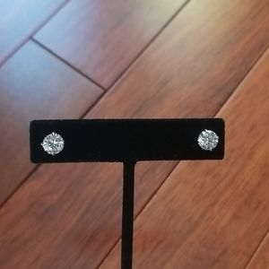 Sterling 6.5 mm studs